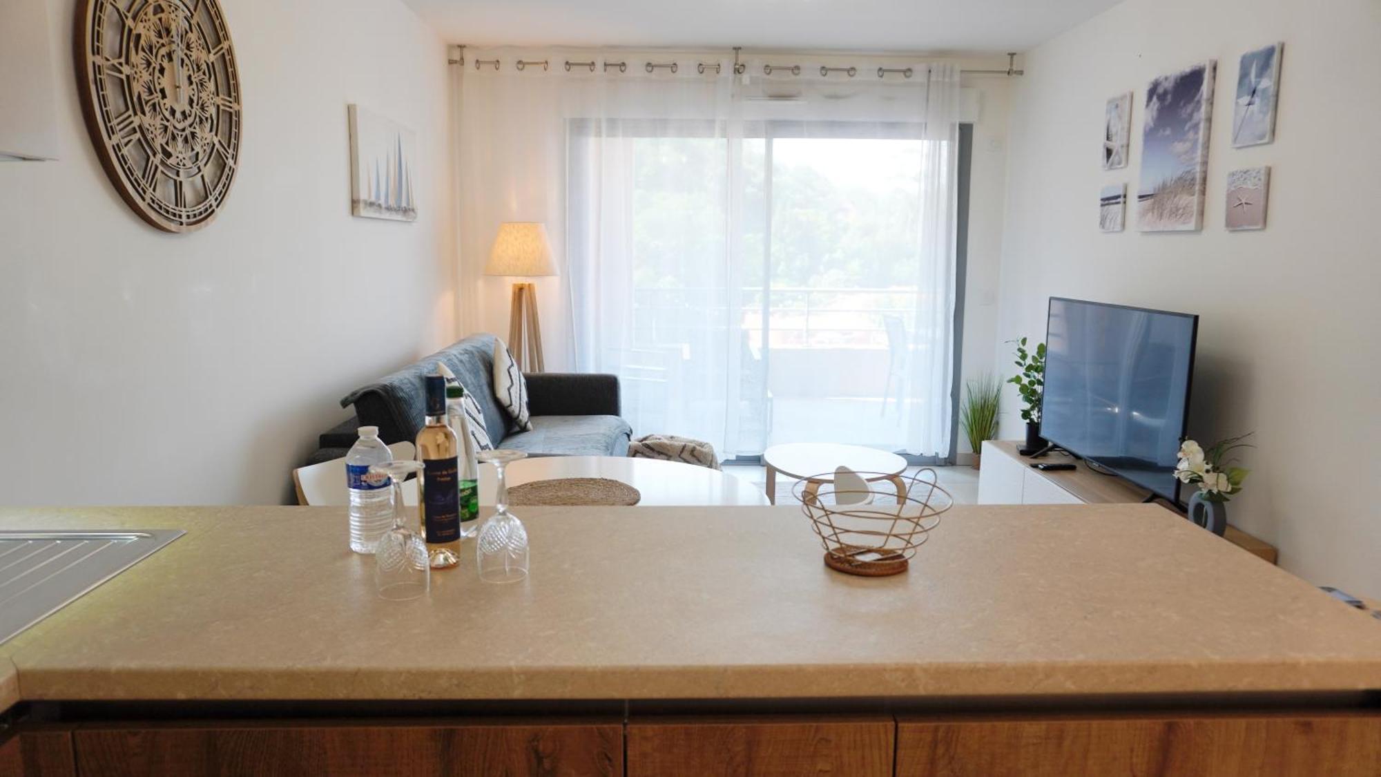 T2, Parking, Balcon, & Plages By Palmazur Apartment