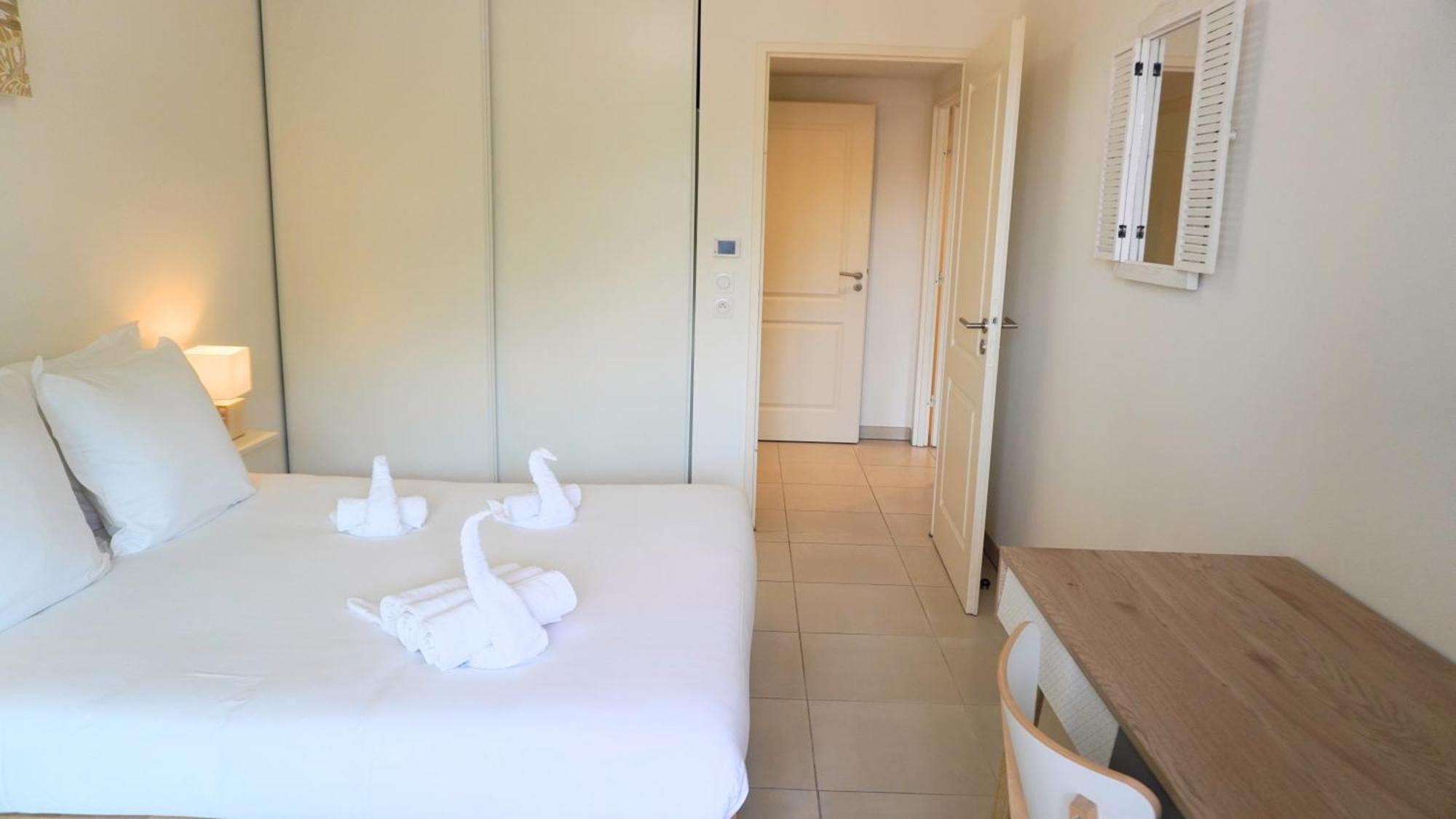 Apartment T2, Parking, Balcon, & Plages By Palmazur *